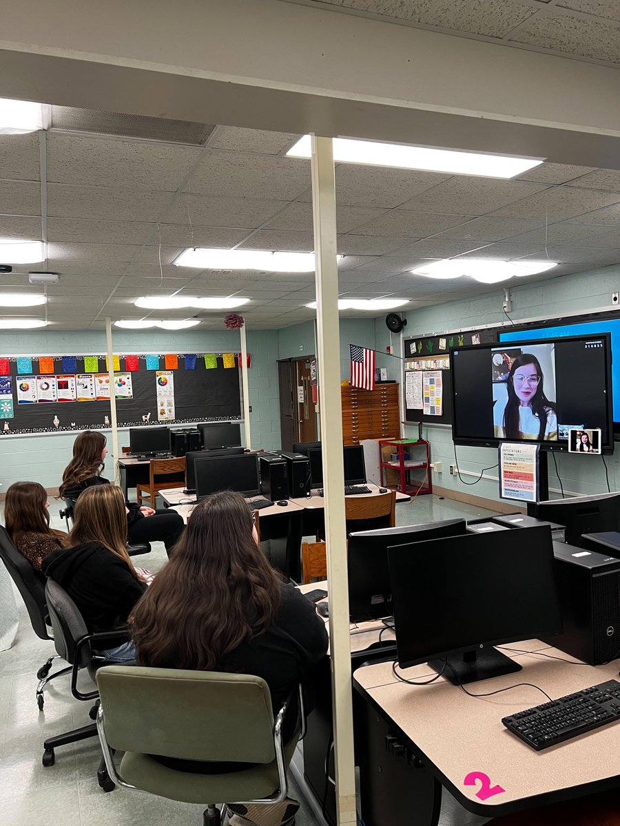 Mrs. Kavanaugh's class participated today in a zoom call with a professional photographer! #WeAreMV