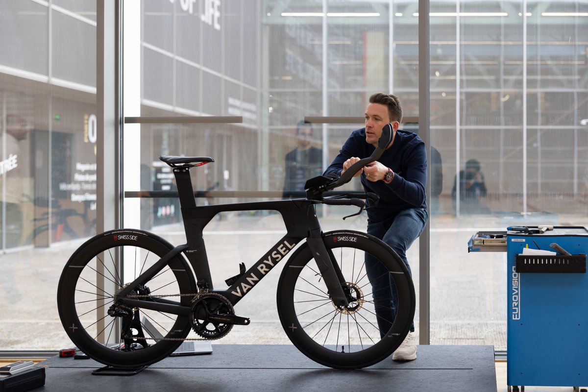 The brand new TT machine

<a href="/van_rysel/">VAN RYSEL</a> x <a href="/SwissSide/">Swiss Side</a> 

Tested by our partners Justine Mathieux aka <a href="/Juetri/">Justine Mathieux</a> &amp; <a href="/denischevrot/">Denis Chevrot</a> 🔥