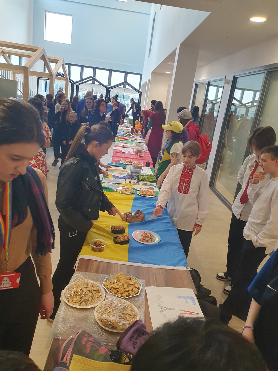 MissColmerauer's tweet photo. Had a blast today representing Brazil 🇧🇷 at Castlebrae's Culture Day. Always lovely to celebrate diversity and multiculturalism ❤️ #studentteacher #placement #MScTLT 
@CastlebraeCCC 🔴⚫ @MorayHouse https://t.co/puKYOGuc92