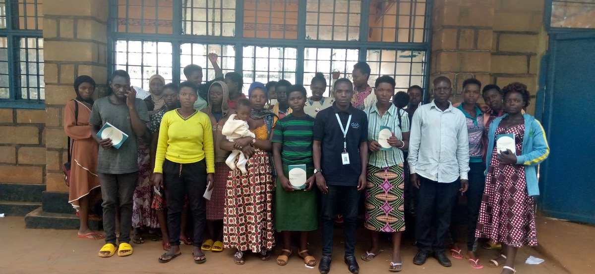 EngTuganimana's tweet photo. Today, together with Young entrepreneurs @sectorgatore1 we resumed training of Digital skills for business #D2S where they learnt #BusinessPlanDevelopment& #BusinessPlanFinancialProjection.@DOTRwanda @RwandaEast @kirehe_nyc @NzirabatinyaMo4 @AimeeNoella @Ndikemma https://t.co/tJo9LQBbYO