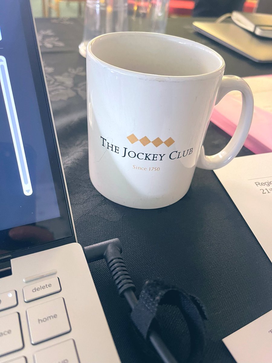 sofiaempowering's tweet image. Today we were in #Exeter @TheJockeyClub delivering our  #Safeguarding #Conference, for  #Youthservice #Youthjustice #Youthoffending, #Probation #practitioners. 

Important discussions around early intervention and who takes responsibility. 

“Great discussions safe space to talk”