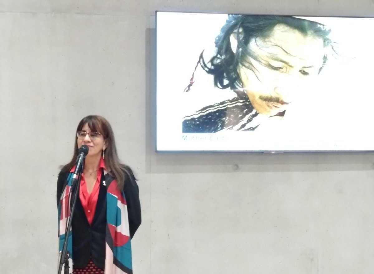 EmbCol_Ireland's tweet photo. What a wonderful opening evening at @UCC_Hub in #UCC to launch #TheBlackLine exhibition by 🇨🇴 photographer #CoqueGamboa to share the much needed message about the urgency of respecting &amp; protecting Mother Earth. Special thanks to everyone who came despite the rain!
#ClimateCrisis https://t.co/x9EXlMSgWQ