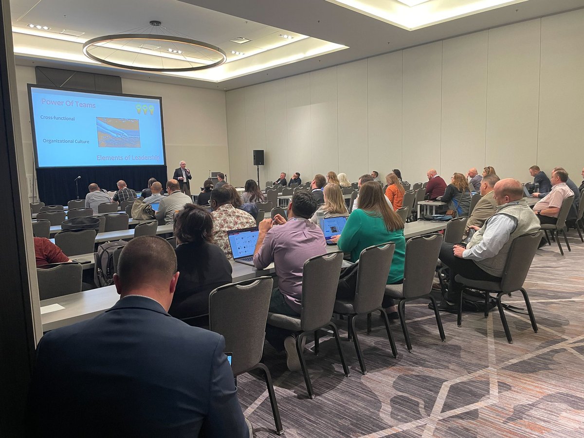 #CoSN2023 attendees filled the room to learn about <a href="/BeavertonSD/">Beaverton Schools</a> and <a href="/MinnehahaAcad/">Minnehaha Academy</a>'s disaster recovery strategies and outcomes.