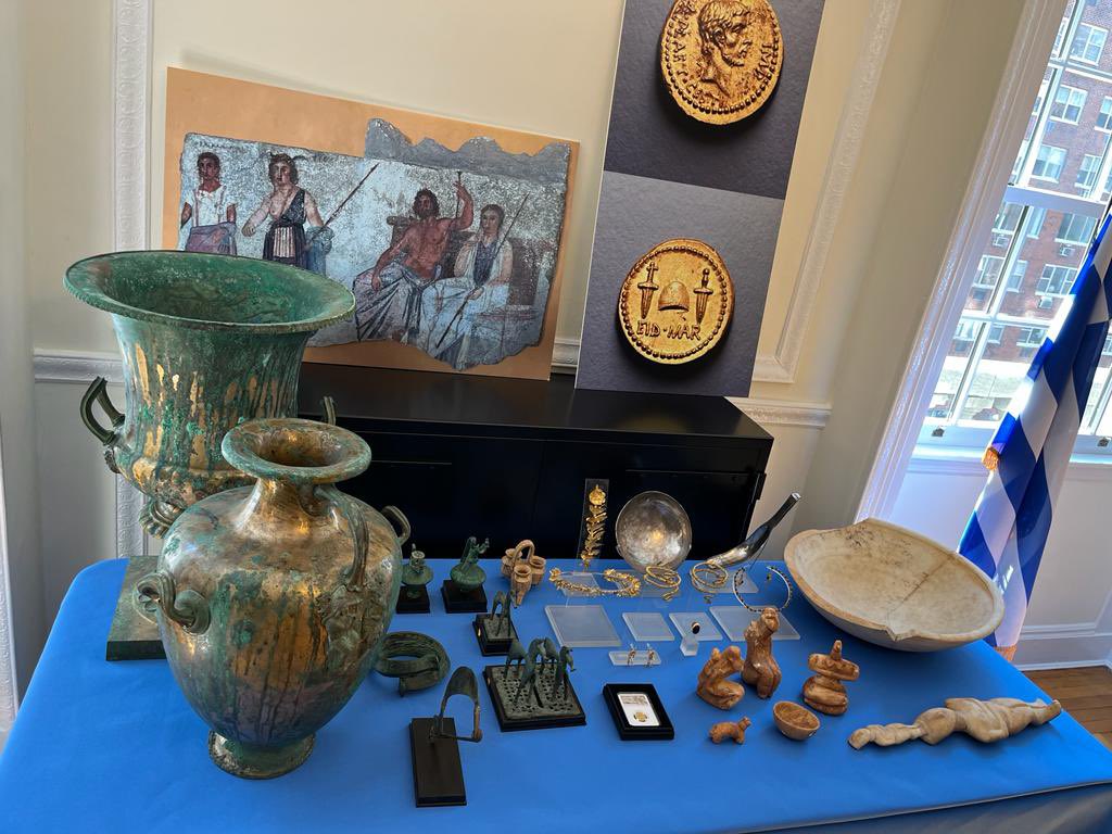 GreeceinNewYork's tweet photo. We are honoured to announce the repatriation of 29 Hellenic antiquities to 🇬🇷 in the presence of @yppeth Lina Mendoni! Our gratitude to @ManhattanDA, @DHSgov &amp; Assistant District Attorney, Matthew Bogdanos! https://t.co/nfGlAYeexg