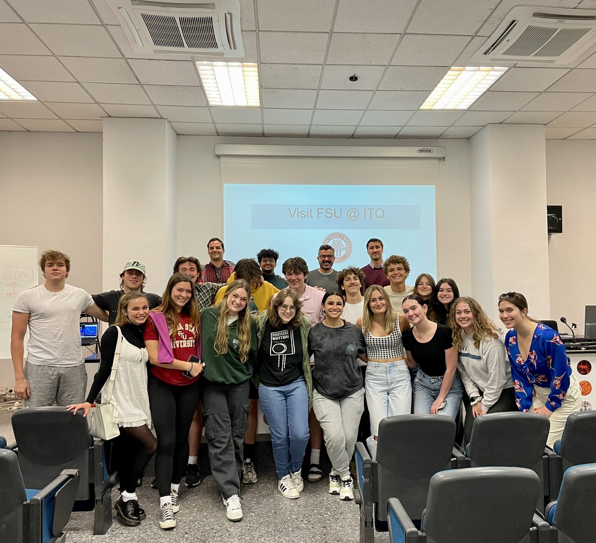 toniborra's tweet image. 👉🏻 Today my Florida State University Chemistry students and I have visited the Institute of Chemical Technology @ITQ_UPVCSIC  at UPV. 
#ITQ #FSU #GeneralChemistryII #FSUabroad @Acarrillodt @FSUIP