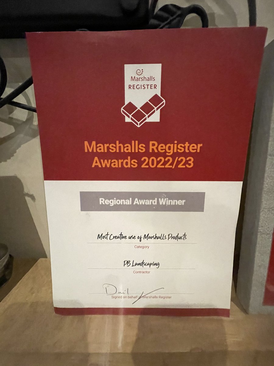 Absolutely made up to have won at the @MarshallsReg regional awards, for most creative use of products!  #marshallsregister #awardwinning #marshallsawards #regionalawards #offtothenationalawards #awardwinner #pleasedaspunch #madeup #pblandscaping