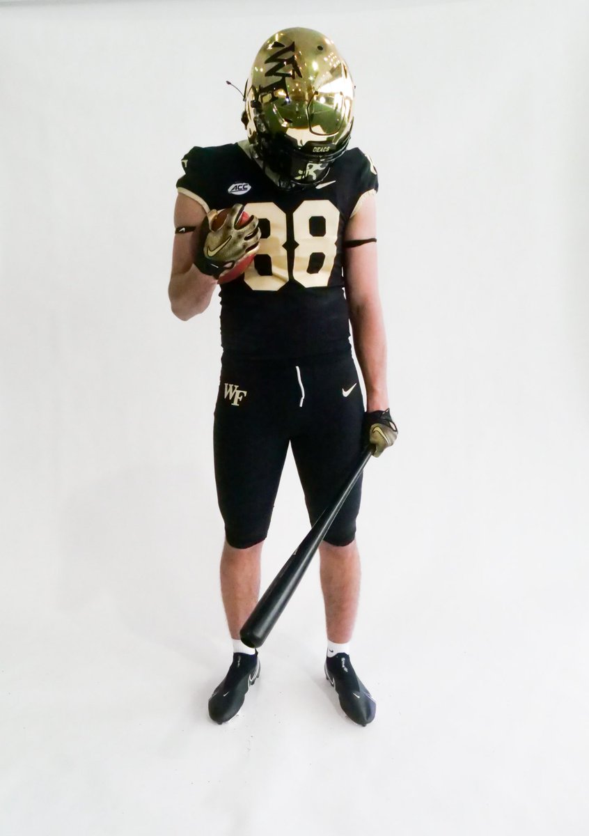 Had an awesome time at <a href="/WakeFB/">Wake Forest Football</a> today, amazing program with an incredible atmosphere! <a href="/TaftFootballCT/">Taft Football</a> <a href="/WayneLineburg/">Wayne Lineburg</a> <a href="/CoachBaerHunter/">Coach Baer Hunter</a>