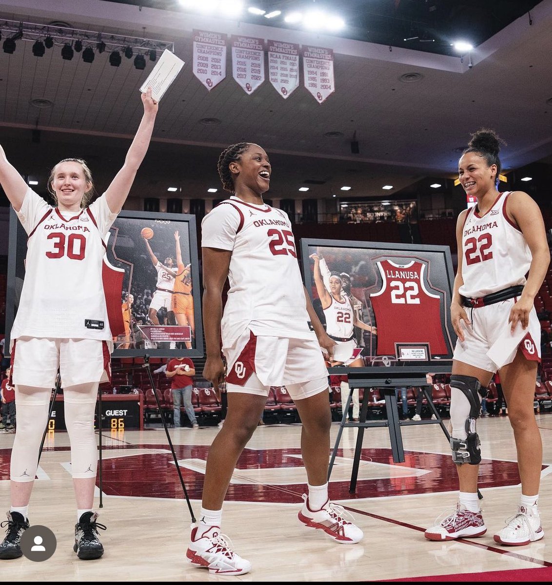 lisaculliton's tweet photo. I cannot say enough about these three athletes- their encouragement, talent, leadership &amp; kindness are all legendary &amp; I will hold a special place in my ❤️ for them! Thank you Madi, Ana, &amp; Taylor #tiredofwaitingforESPNtodoit! #godobigthings #madehistory https://t.co/AGRIxxoOSi