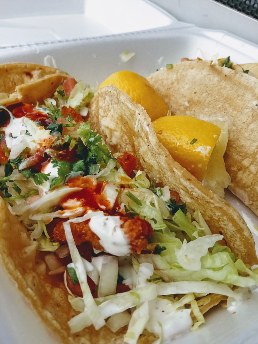 np_tweetz's tweet photo. This SoCal rain, then sun, made me crave fish tacos. #tacotuesday #fishtaco https://t.co/HeDBxQJWJN