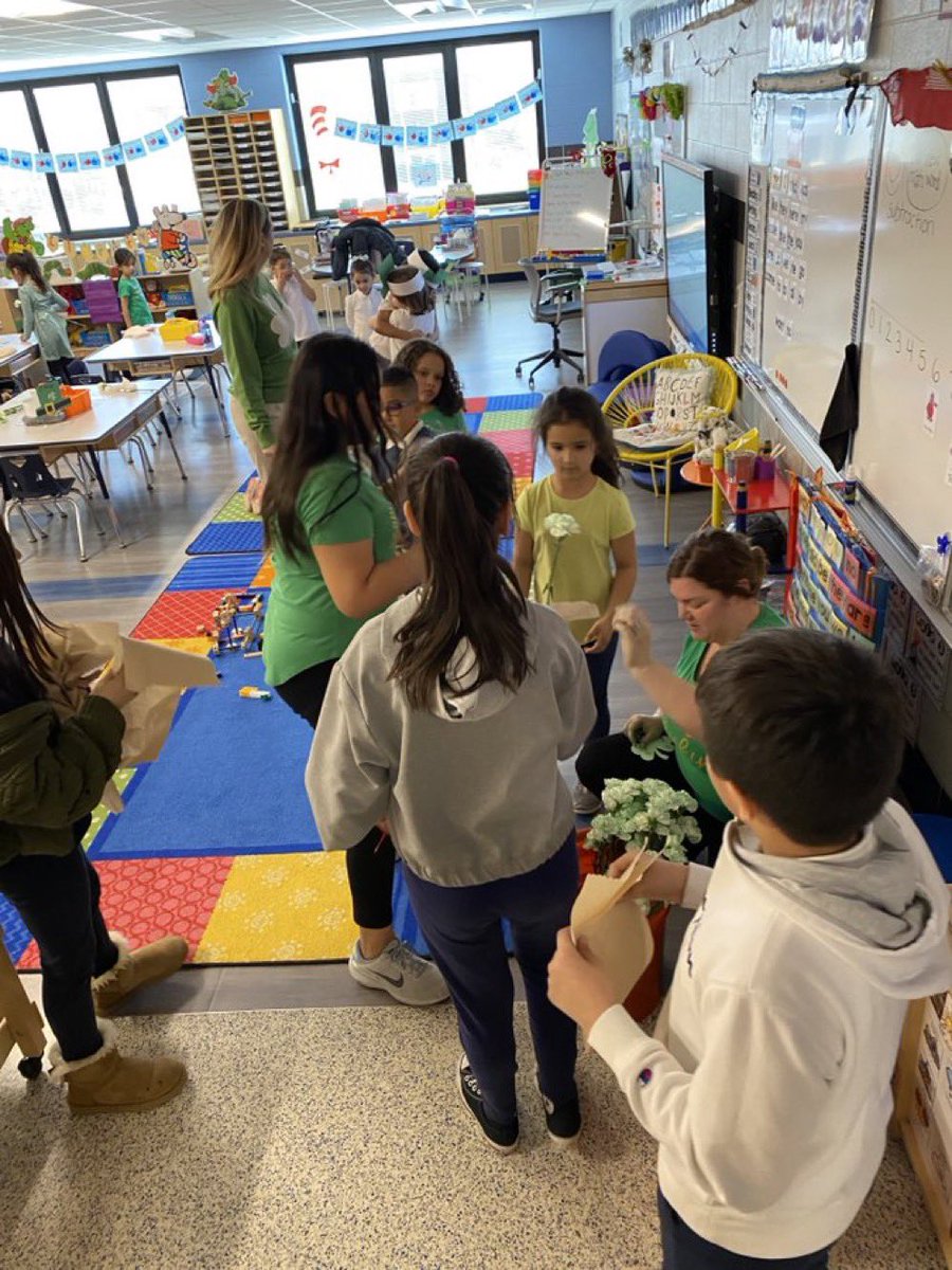 Kkids raised a total of $335 dollars for charity !! Thank you to all who purchased green carnations for St Patrick’s Day #D83shines #d83spartans