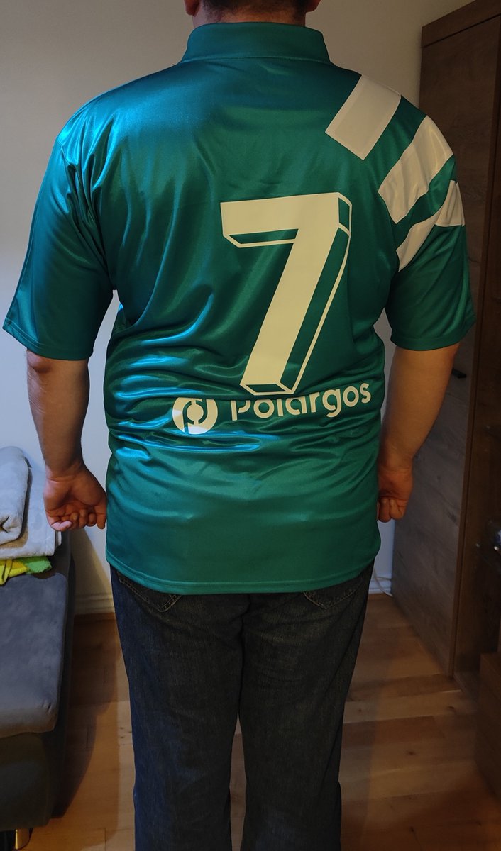 szamo84's tweet photo. Jest! W koncu doszla 🥰😍 #LegiaRetro
PS
@SebaGorzow podziekuj tam gdzie trzeba https://t.co/u21euHqSk1