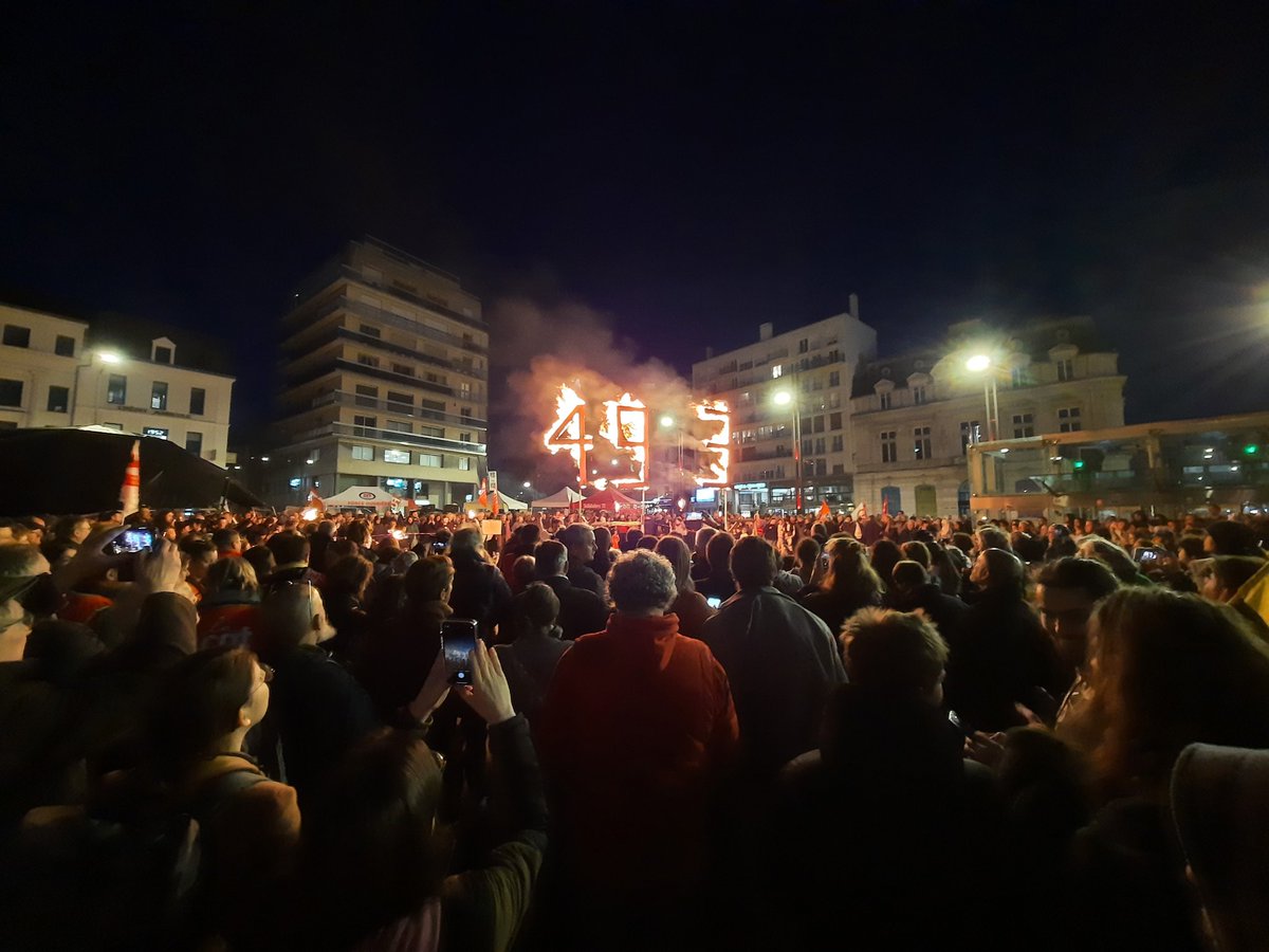It's happening again... 49.3 burning @ Le Mans #retraites #lemans #sarthe #protest #manifestation #ReformesDesRetraites