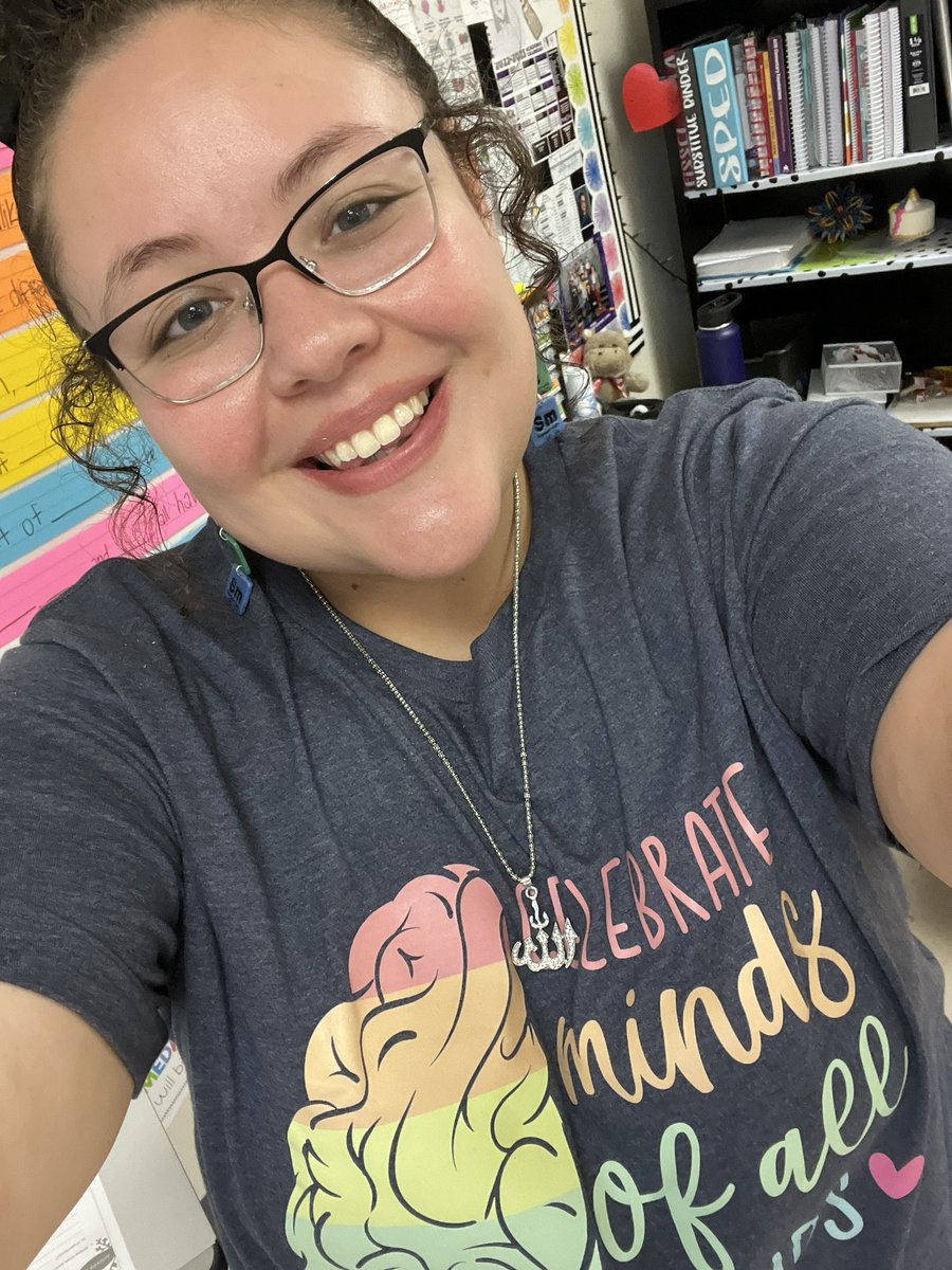 dk_dani's tweet photo. Here at Travis, we celebrate minds of all kinds โค๏ธ๐งก๐๐๐๐ @AVID_Travis @SanMarcosCISD @SMCISD_Comm @Travis_SMCISD #RattlerUp #StrikeAsOne #DontDoubtUs #LoveServeGrow https://t.co/ovGPWbOXaB