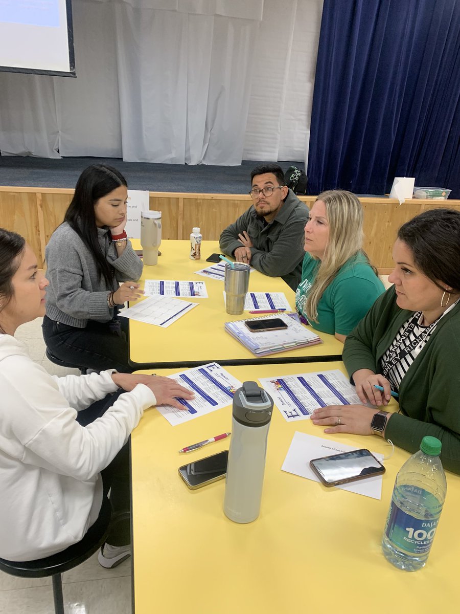 Alice De La Rosa tweet media