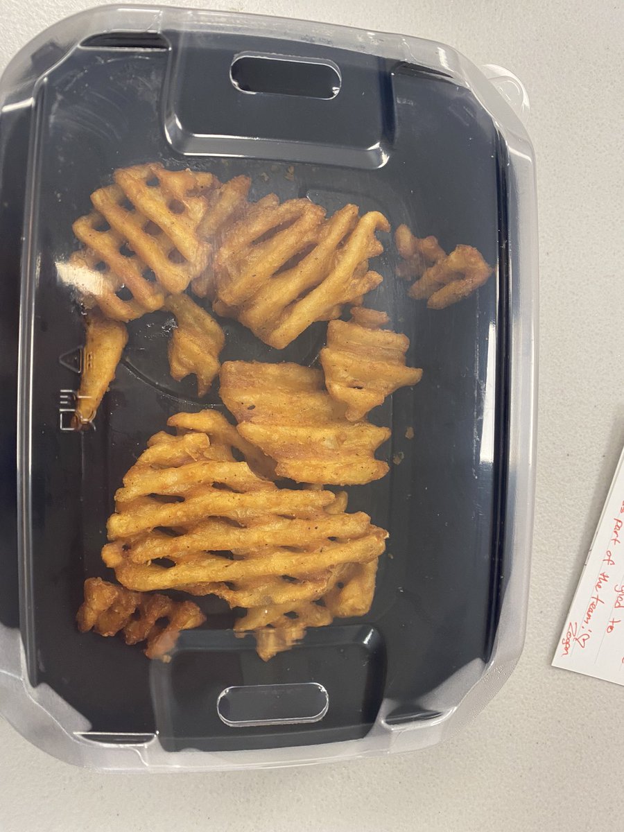 Charliey tweet media