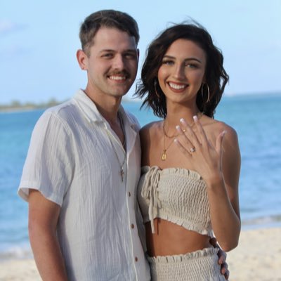 __MadisonAnn__'s tweet photo. #NewProfilePic https://t.co/qq1fyna4j9