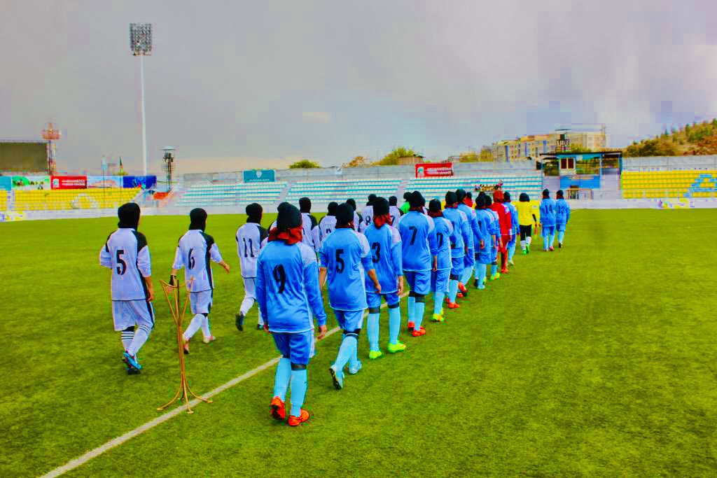 JamiFahima's tweet photo. I wish we could start the new year with a match in the stadium like in previous years 💔🇦🇫🙌 https://t.co/is9UaYG8pF