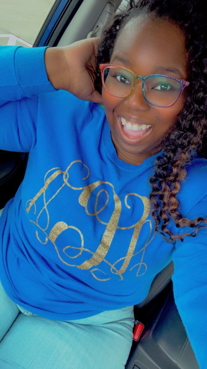 Selfie on the go for #SMSDGetsDown! 💙💛

Thank you <a href="/DrMCPthinks/">Dr. Margaret Curette Patton (EdPrep!)</a> and Federal Programs Dept. for challenging <a href="/StaffordMSD/">Stafford MSD</a> to raise awareness for #WorldDownSyndromeDay2023!