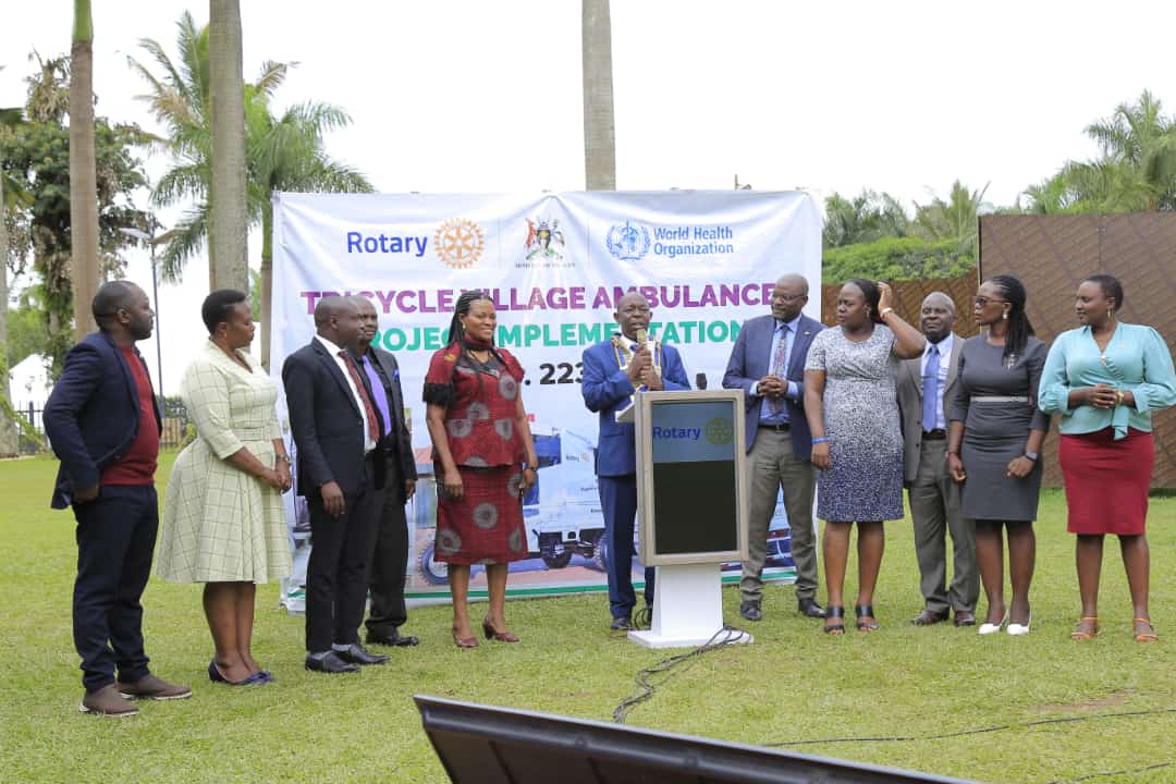 Godlyve1's tweet photo. About the Tricycle Village Ambulances launched by the Right Hon @RobinahNabbanja. The Guest of Honour donated 10 ambulances at the same event. Great thanks to you, our Prime Minister 👍
@98ThDISCON @rita_atukwasa @RotaryMbarara @rotaryd9214 
#rotaryserviceaboveself https://t.co/uQnQuHuxi5