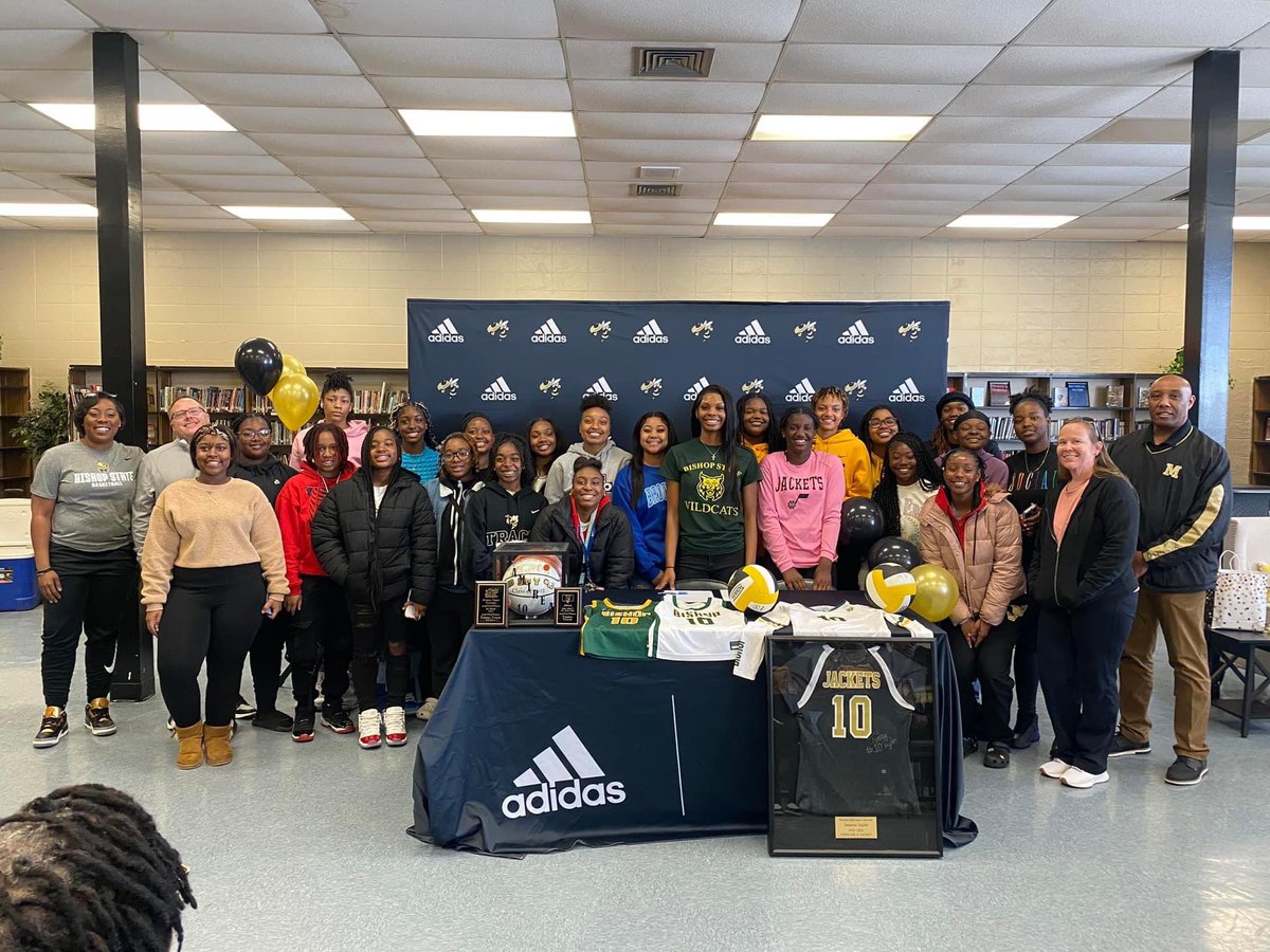 SIGNED! This young lady T Taylor has Signed to play Volleyball and Basketball with Bishop College. Always and Forever A McAdory Yellow Jacket! 🐝