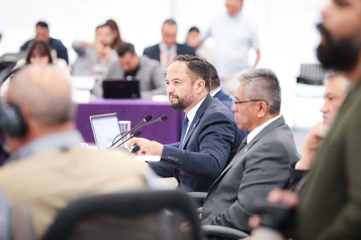 JorgeEnriqueHM's tweet photo. En ejercicio de rendición de cuentas y transparencia con las y los integrantes del H. Congreso del Estado, ciudadanía y medios de comunicación, dimos respuesta a las preguntas realizadas respecto al 5to. Informe de Gobierno en el eje Educación de Calidad.

#ContigoSiempre https://t.co/wPs0c3MQ35
