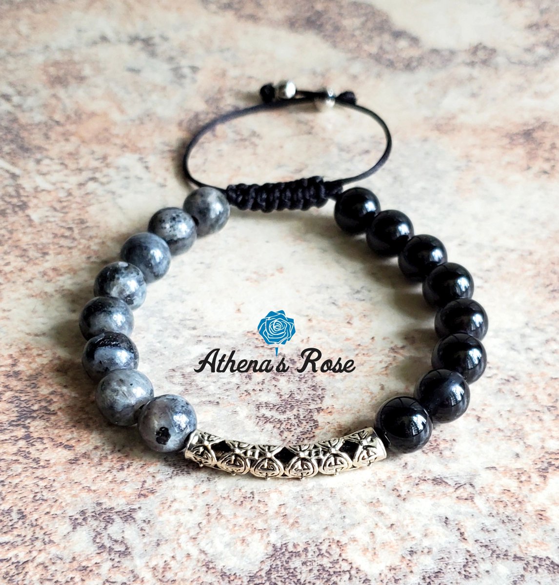 TheAthenasRose's tweet photo. Spotlight Item: Dual Onyx and Labradorite Men's Bracelet
This handcrafted bracelet is a perfect #gift for #birthdays, #FathersDay, and more.
#mensjewelry #gemstonejewelry #shopsmall #mensfashion #mensbracelet #tribaljewelry #etsyshop #mensstyle #chicmen #tribal #zeus #warriormen https://t.co/9VmOr2PkQp
