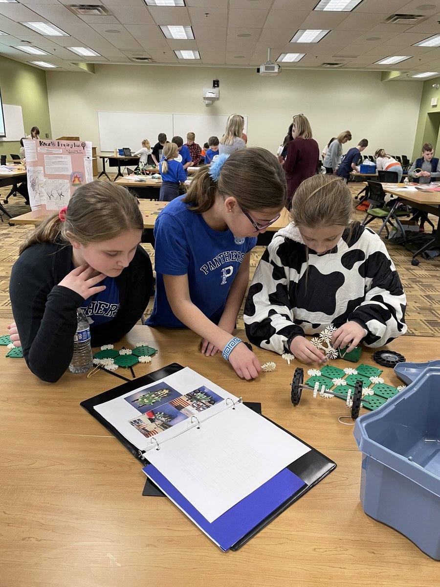 Mr. Labik tweet media