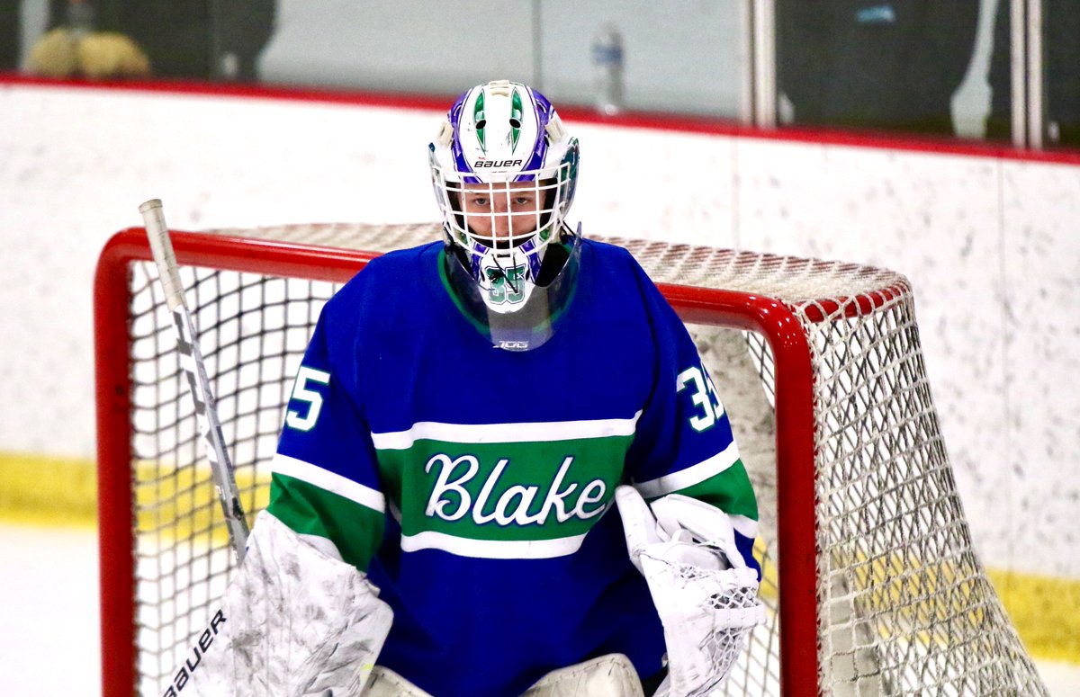 2023 Girls Goalie of the Year 

Four high schoolers, two 15A's, and two 12A's round out this year's list of eight finalists. 

STORY LINK >>> bit.ly/3yUgoZE