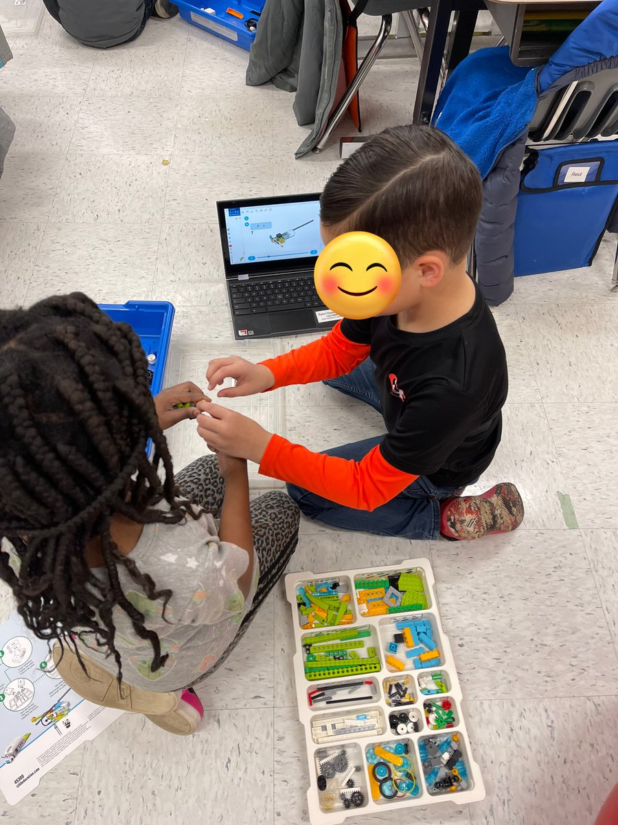 Mrs. Trasi tweet media