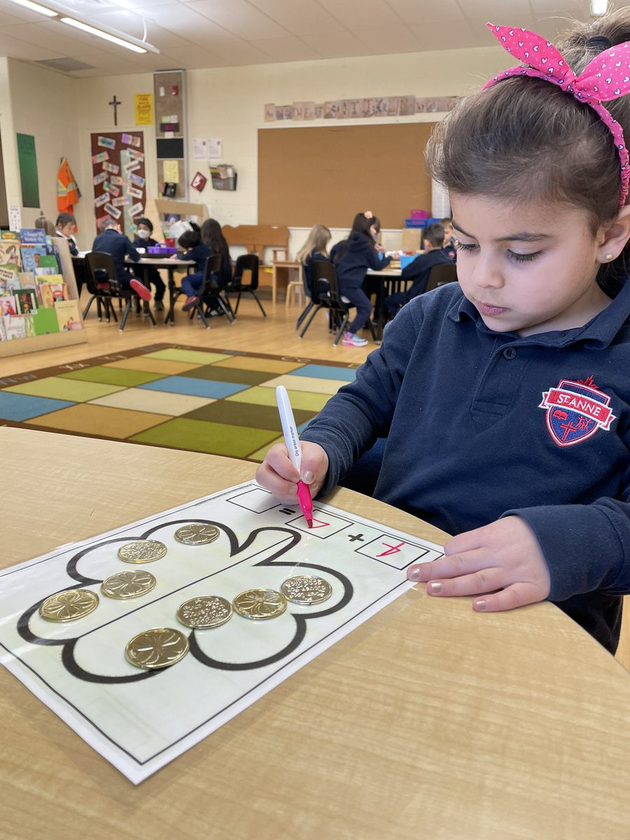 Our Ss were invited to build addition sentences using gold coins #hcdsbk <a href="/stanne_school/">St. Anne School</a>