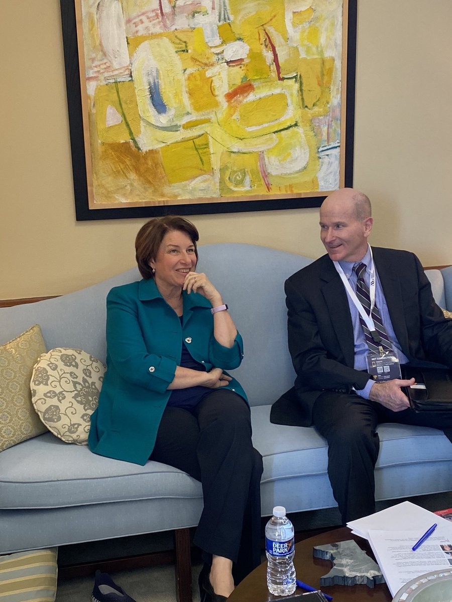 thkuvaas's tweet photo. Thank you @SenAmyKlobuchar for meeting with our group today and for the great conversation regarding Minnesota banks! @MinnBankers https://t.co/zAjSSJWfDH
