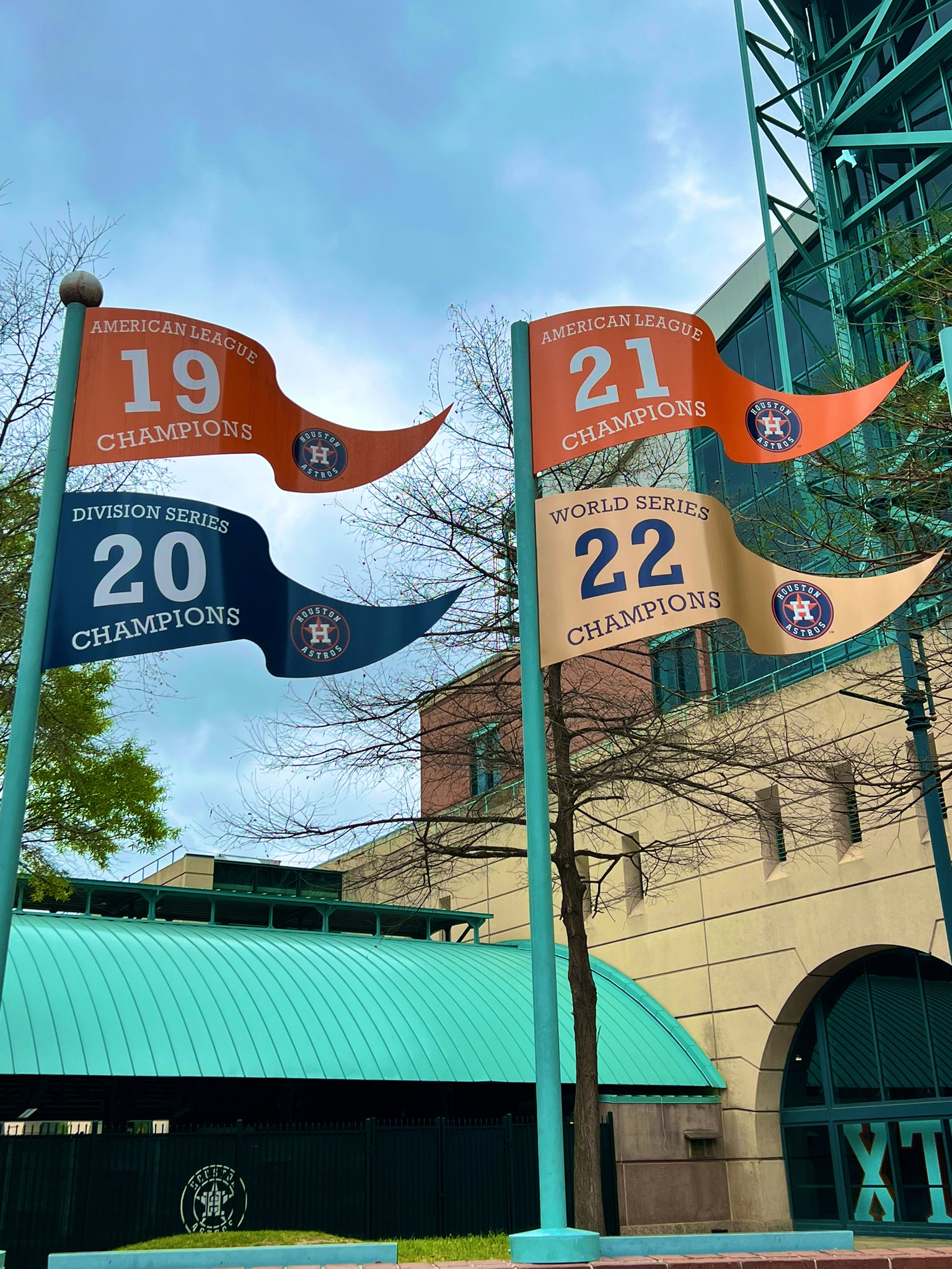 FrxnvHNWIAAqo3R?format=jpg&name=large