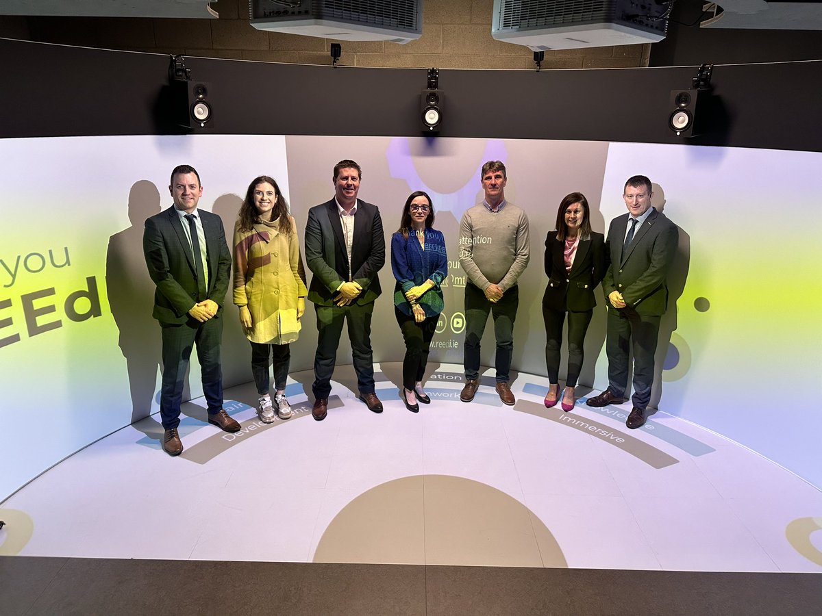 jw_tra's tweet photo. It was a pleasure to welcome and showcase our digital immersive VR Suite facility @AgritechA @MTU_ie to the management team @thegreencbs today, really interesting discussion and great opportunities for further collaborations @REEdIDept @imar_ie @LeroCentre @Confirm_Centre https://t.co/bAR09XhyQO