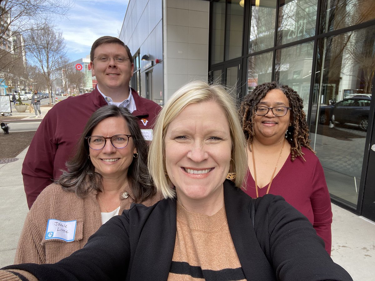 So inspired by the teachers and leaders of Fairfax County Public Schools’ Profile of a Graduate’s Presentation of Learning Expo! <a href="/Radford_Bobcats/">Radford High School</a> @dintersmith #fcpspogpol