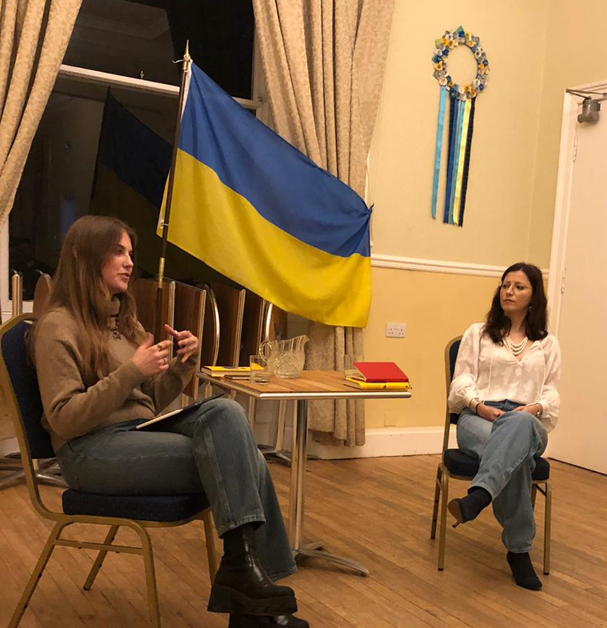 Olesya Khromeychuk (@okhromeychuk) on Twitter photo Many thanks to <a href="/kvitkanadiia/">Kvitka Perehinets 🇺🇦</a> for organising my talk in Edinburgh and to <a href="/AUGBEdinburgh/">AUGB Edinburgh 🇺🇦🇪🇺</a> for hosting us. Kvitka's moderation and the openness of the audience created a space for a very honest (if at times challenging) discussion. Can't wait to be back in Edinburgh for <a href="/edbookfest/">Edinburgh International Book Festival</a>! Many thanks to <a href="/kvitkanadiia/">Kvitka Perehinets 🇺🇦</a> for organising my talk in Edinburgh and to <a href="/AUGBEdinburgh/">AUGB Edinburgh 🇺🇦🇪🇺</a> for hosting us. Kvitka's moderation and the openness of the audience created a space for a very honest (if at times challenging) discussion. Can't wait to be back in Edinburgh for <a href="/edbookfest/">Edinburgh International Book Festival</a>!