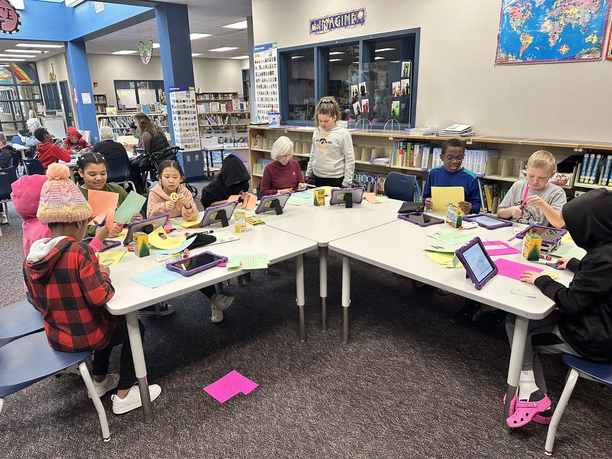 JCSD_HZE's tweet photo. Our neighbors at Brio of Johnston Senior Living joined Mrs. Waldschmidt’s class today for some crafting!  #PureJoy #CommunityConnections https://t.co/i68HYdwpiQ
