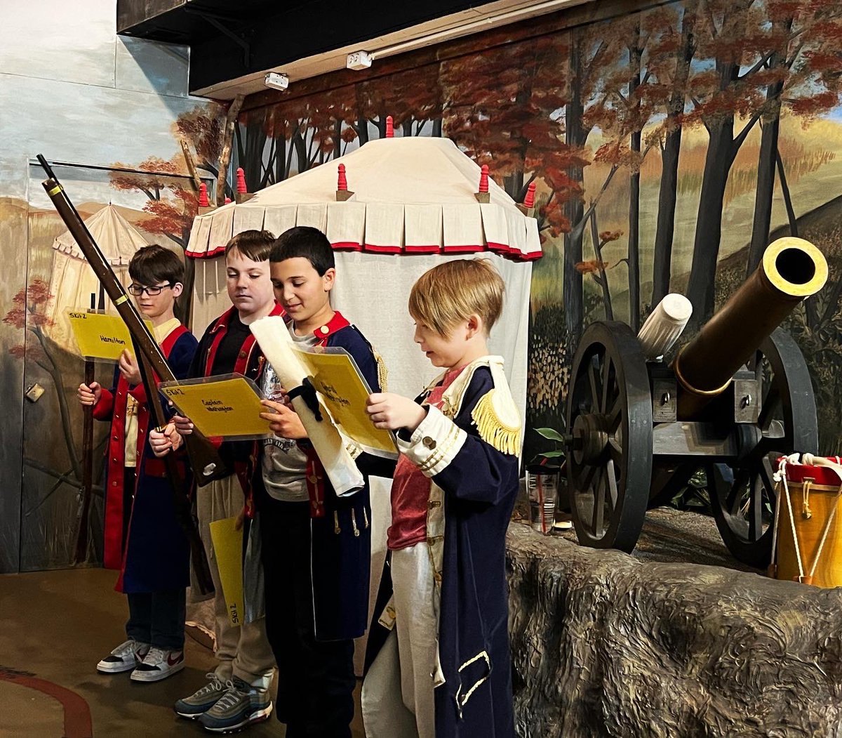 Mableton 4th & 5th AC (@ms_giauque_mes) on Twitter photo We had an amazing time at the Cobb Youth Museum reenacting the American Revolution. <a href="/Cobb_SS/">Cobb Social Studies</a> <a href="/MabletonES/">MabletonElementary</a> #ultimatelearningexperience We had an amazing time at the Cobb Youth Museum reenacting the American Revolution. <a href="/Cobb_SS/">Cobb Social Studies</a> <a href="/MabletonES/">MabletonElementary</a> #ultimatelearningexperience