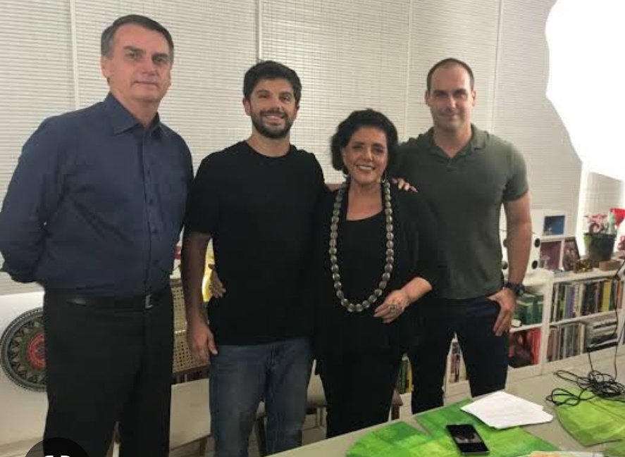 retuitareal's tweet photo. Duda Nagle falou no comunicado de separação que ele e Sabrina Sato tem valores diferentes... 

os valores: https://t.co/ddnCcLyUmB