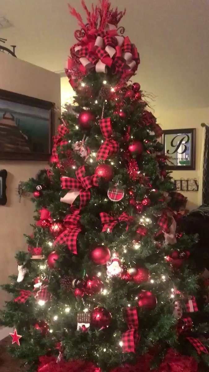 BestAzing's tweet photo. Christmas Tree Decorations 2022 https://t.co/BiQyE2kEx7 #winter #outfit #snow https://t.co/97n2x8tRBe