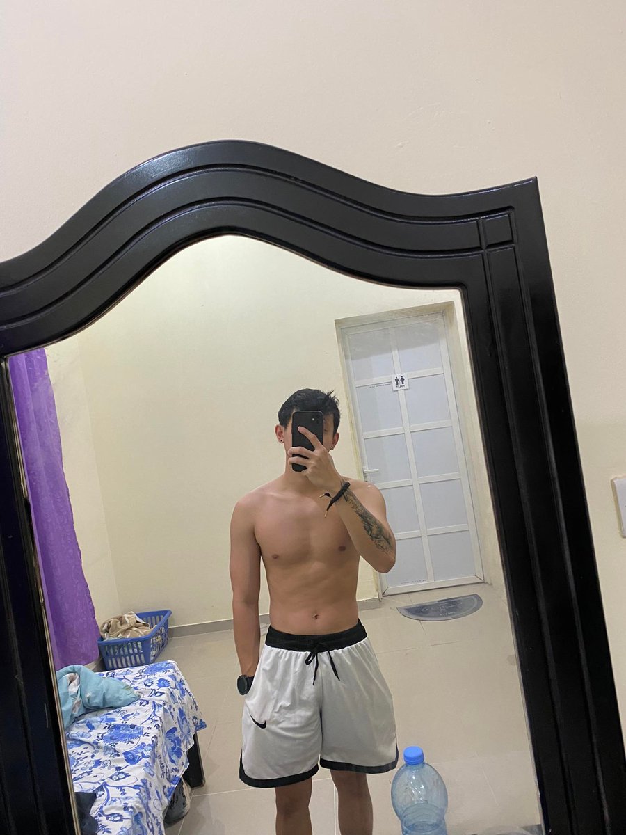 arisingusan's tweet photo. 🤫 https://t.co/VkUrw7uFmn