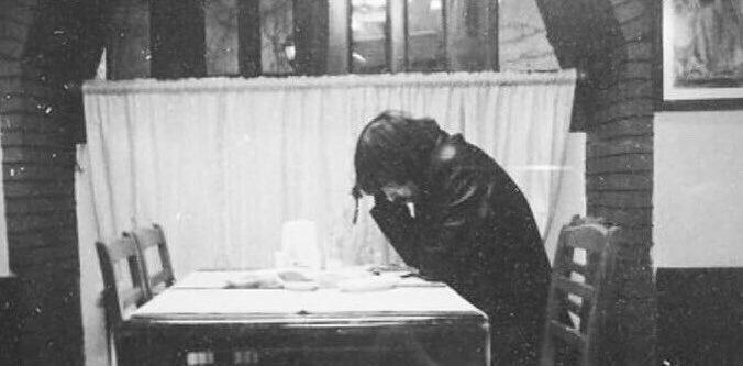"Diyorsun ki, 'tamam şu eşiği de geçeyim sonrası düzlük' düzlük sandığı yere geliyorsun, bir bakıyorsun orası da yokuşmuş. Hiç bitmiyor." (Behzat Ç.)