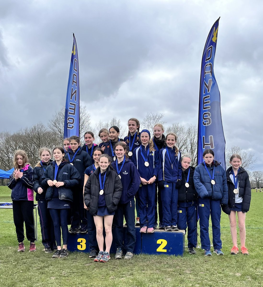 Tormead_Sport's tweet image. A great way to sign off the 2023 season @DaneshillPrep cross- country  today. Congratulations to our Year 7/8 girls🏃🏽‍♀️ who got four runners in the top 10 to win gold 🥇 #teamtormead #timetorun