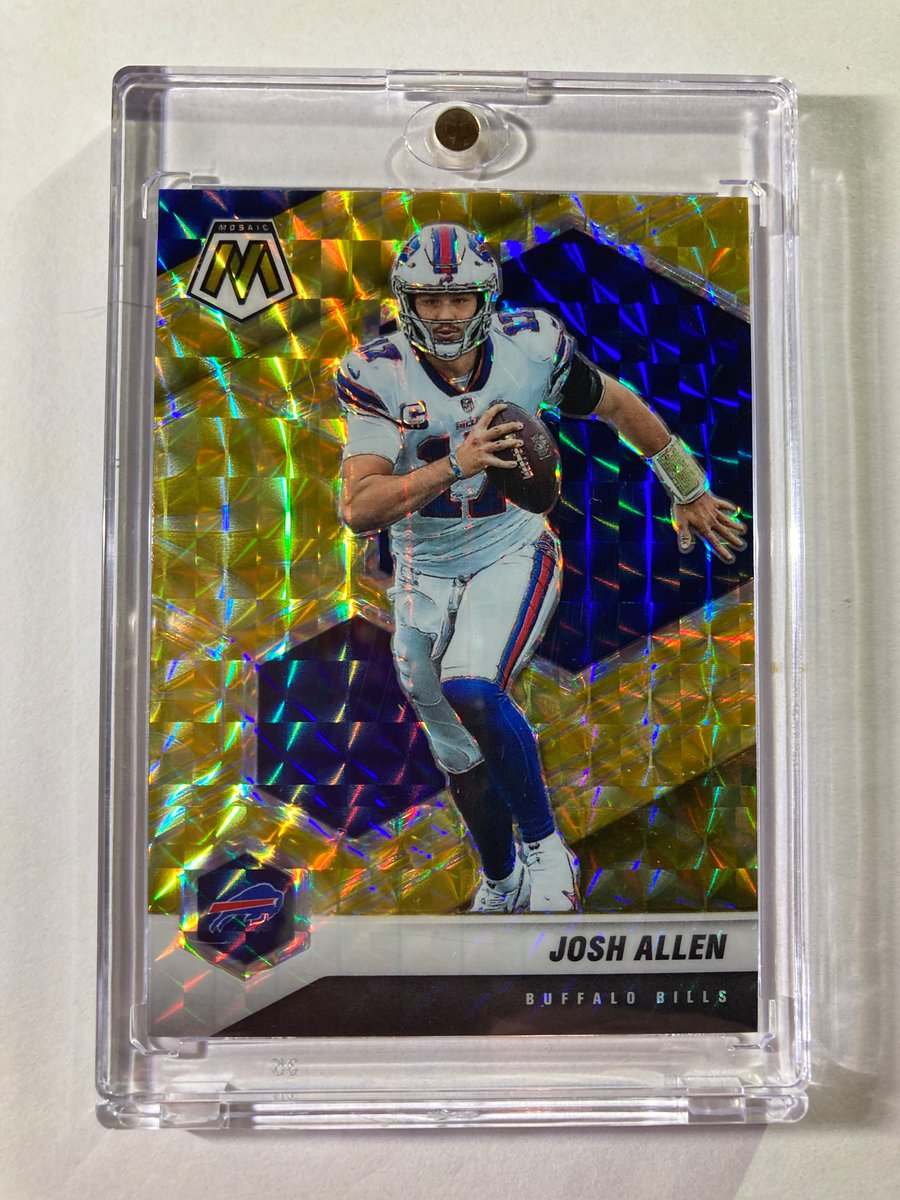 1218Sports's tweet image. 🎁Appreciation Day Giveaway🎁

Winner announced Tuesday

#BillsMafia 

🔥Josh Allen Yellow Mosaic

To enter
1. Follow
2. Retweet
3. Like

@sports_sell #NFL #Buffalo
