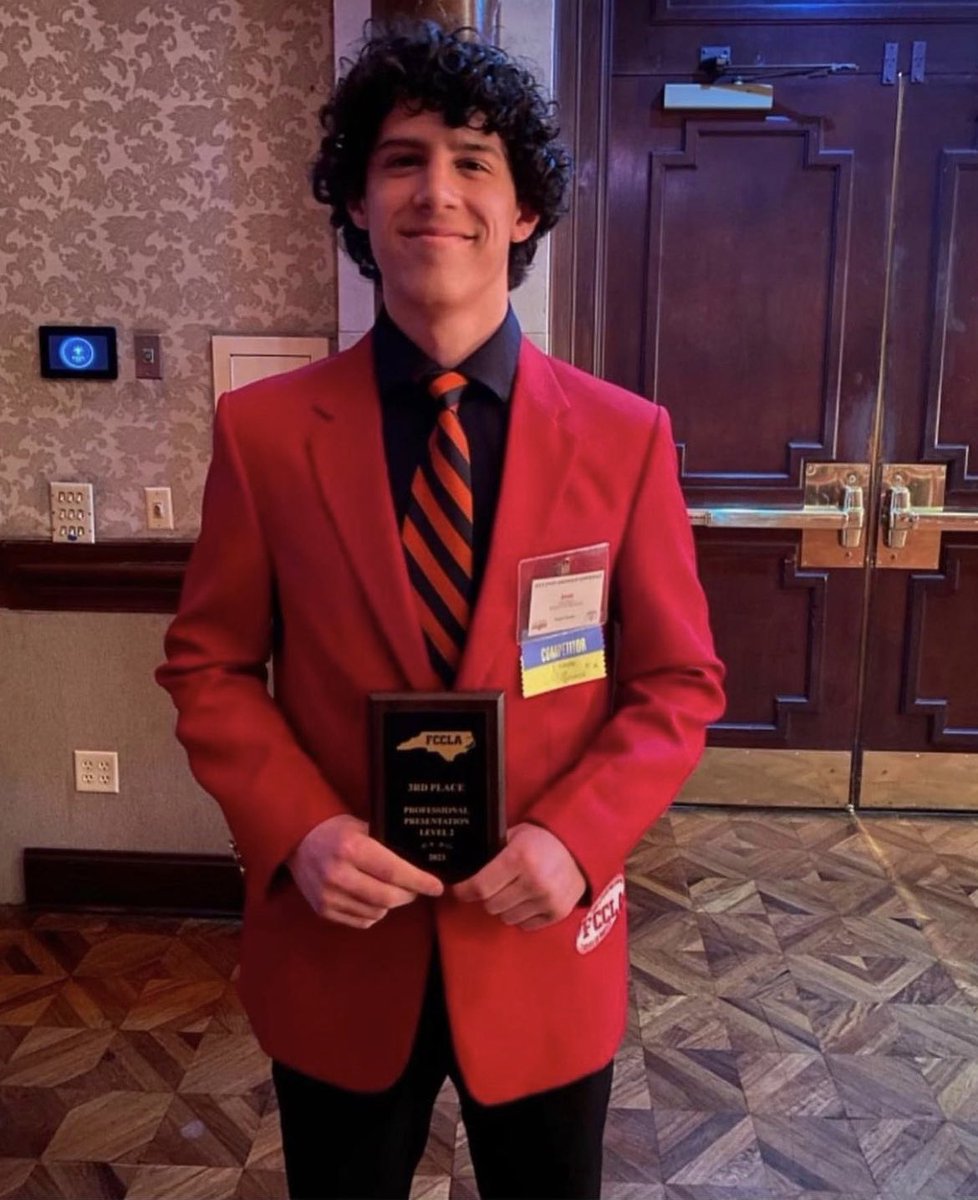A week ago today, #FamilyAndConsumerSciences students who are #NCFCCLA members were in Greensboro, NC for the 2023 State Leadership Conference. These #incREDible members from Wake Forest High School and Fuquay Varina High School showed #FCCLA spirit at #NCslc23. #FCCLAfamily