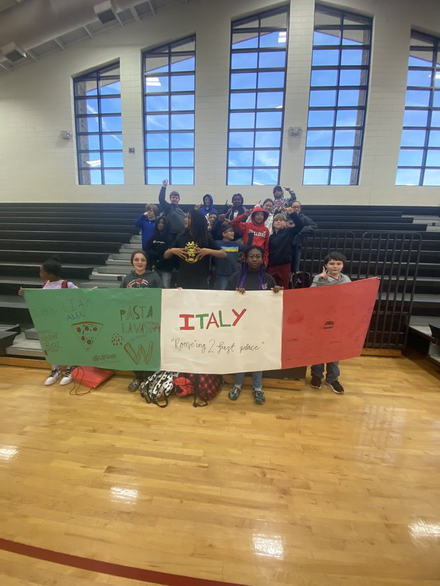 The_Mrs_Rigg's tweet photo. I think itβs pretty obvious who has the best Olympians and country β¦ ππ€©β€οΈ #olympicgames #bcmhs https://t.co/7s7thhgKWf