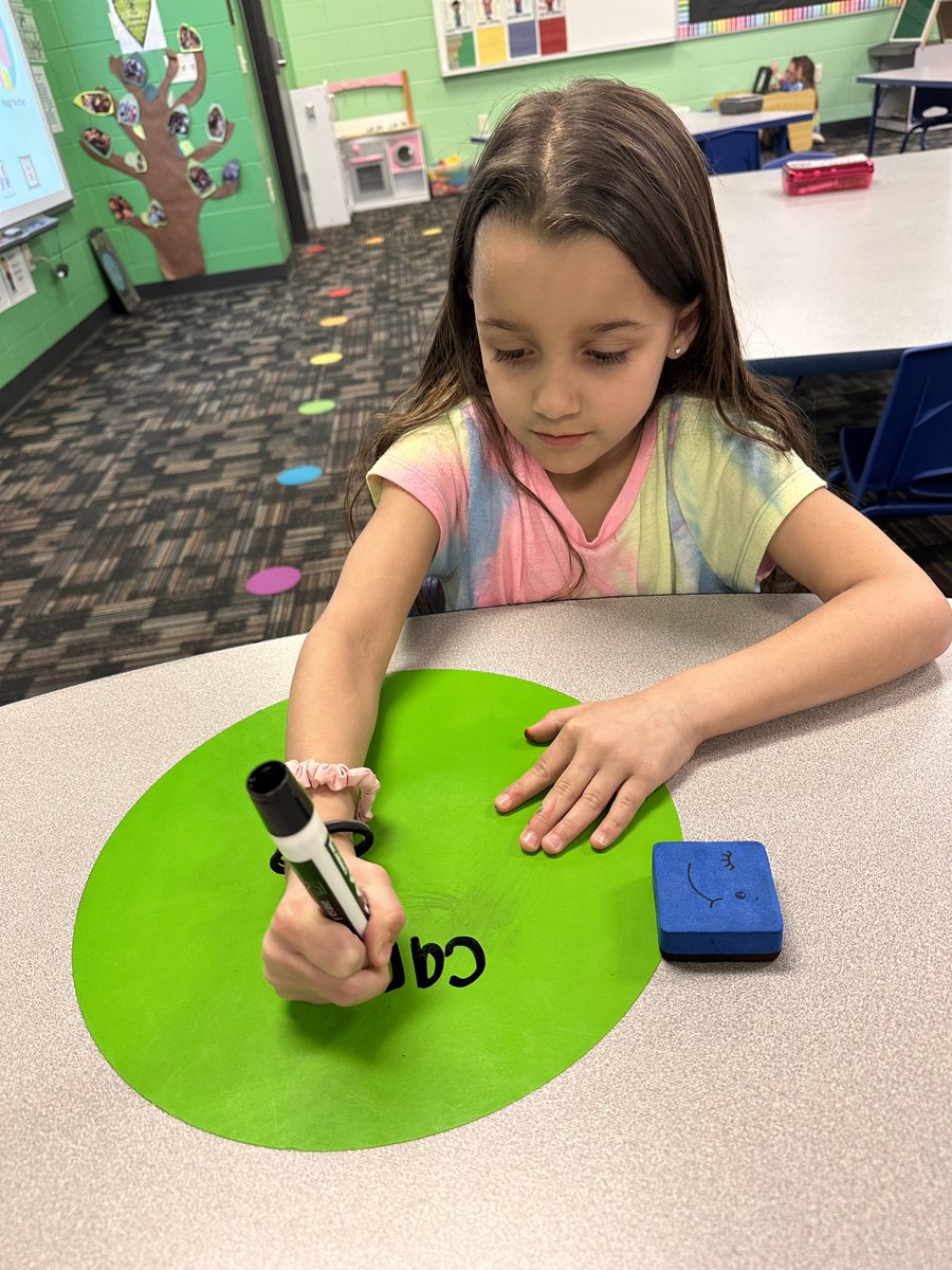 Kayla Woods tweet media