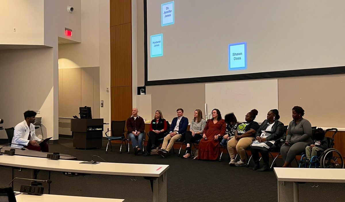 shawnmdoss's tweet photo. beyond humbled to empower these parents of children with disabilities to share their experiences to the entire MCG Class of 2026 today. a small but vital step to improve care for such a vulnerable population  #docswithdisabilities https://t.co/AXKipYZcoO