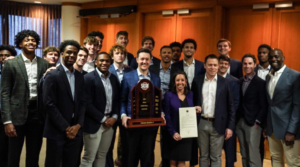 FurmanPaladins's tweet photo. Thank you to @lizseman &amp; the Members of the @GVLCounty Council for the Proclamation honoring @FurmanHoops! We are incredibly thankful and appreciative for this recognition. #FUAllTheTime https://t.co/s1mp3T1pvk