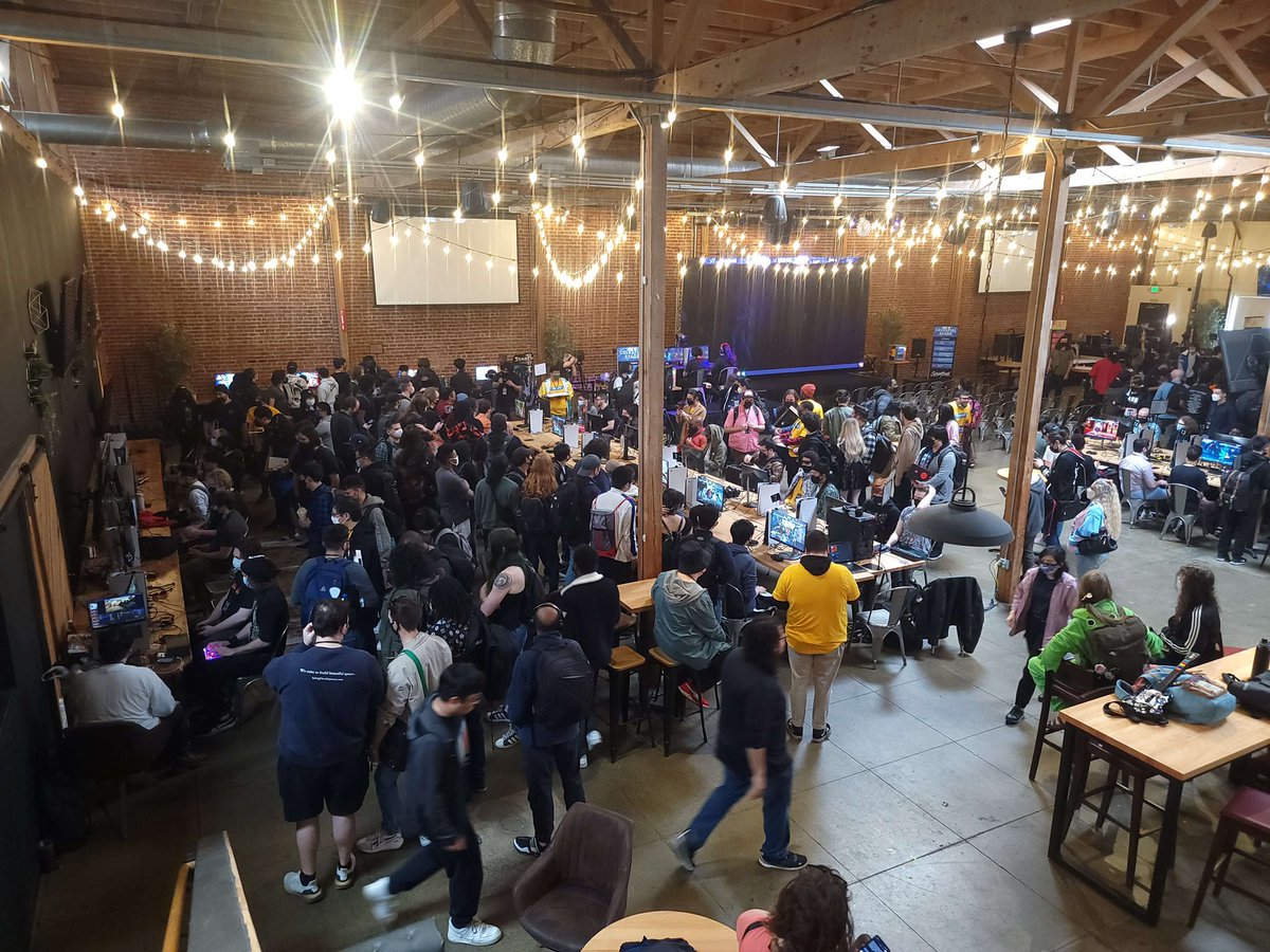 ryufrmstreets's tweet image. Slashback went by way too quickly! Absolutely amazing weekend with amazing people. See y’all at the next 👊🏼 #Slashback2023