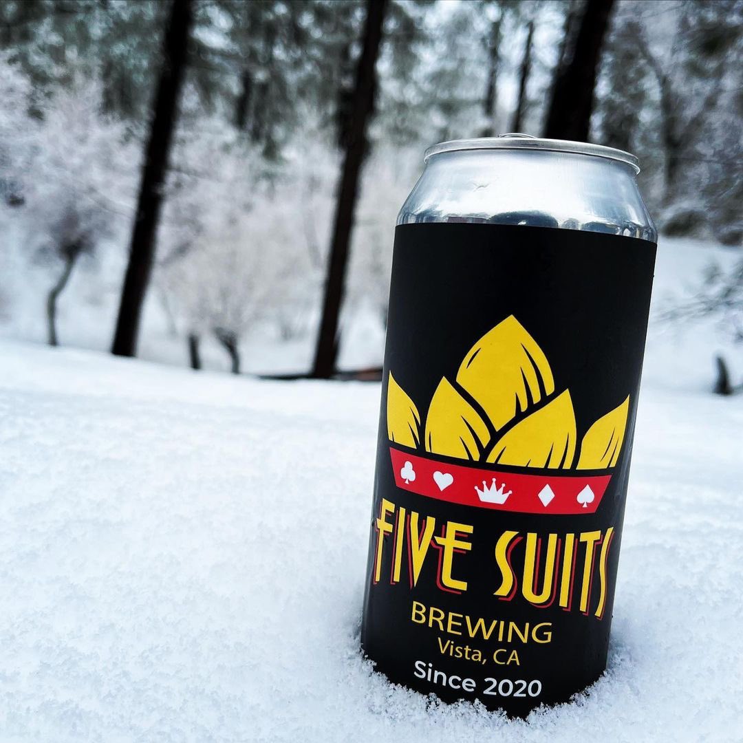 fivesuitsbrew's tweet photo. Grab your favorite Five Suits beer in cans today! Fresh 4-packs are ready to go! Swing by the brewery today from 3-8pm #fivesuits #fivesuitsbrewing #sdbeer #vistabeer #vista #indiebeer #sandiego #sanmarcos #escondido #carlsbad #oceanside #encinitas #beer #beergeek https://t.co/QYtVT3HiGe